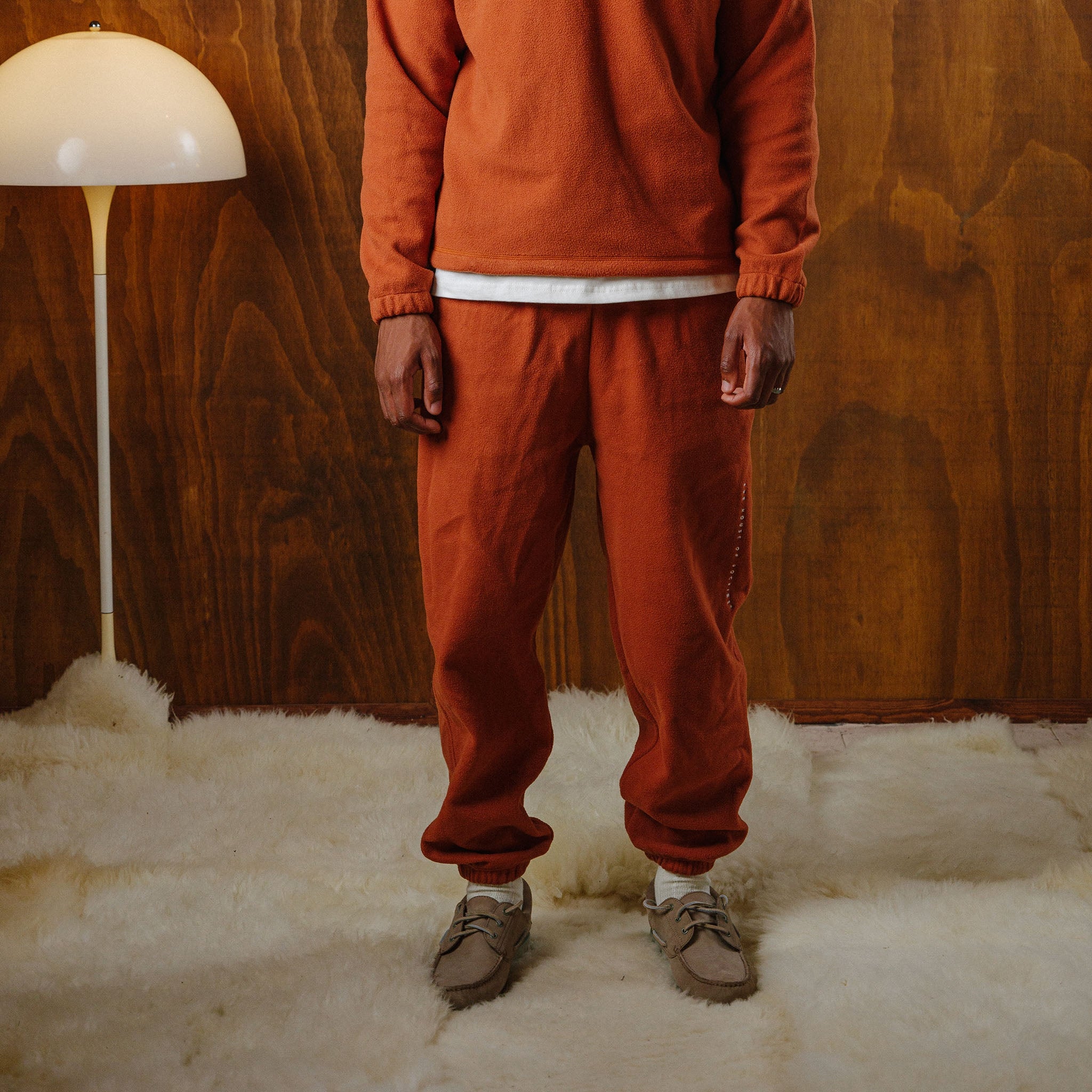 Daniel: 186CM/6'1/80KG wearing size L.